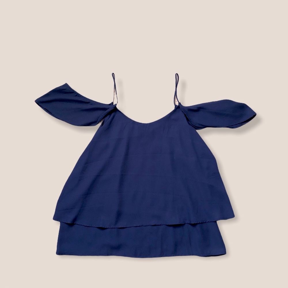 Off the shoulder navy blue formal top!